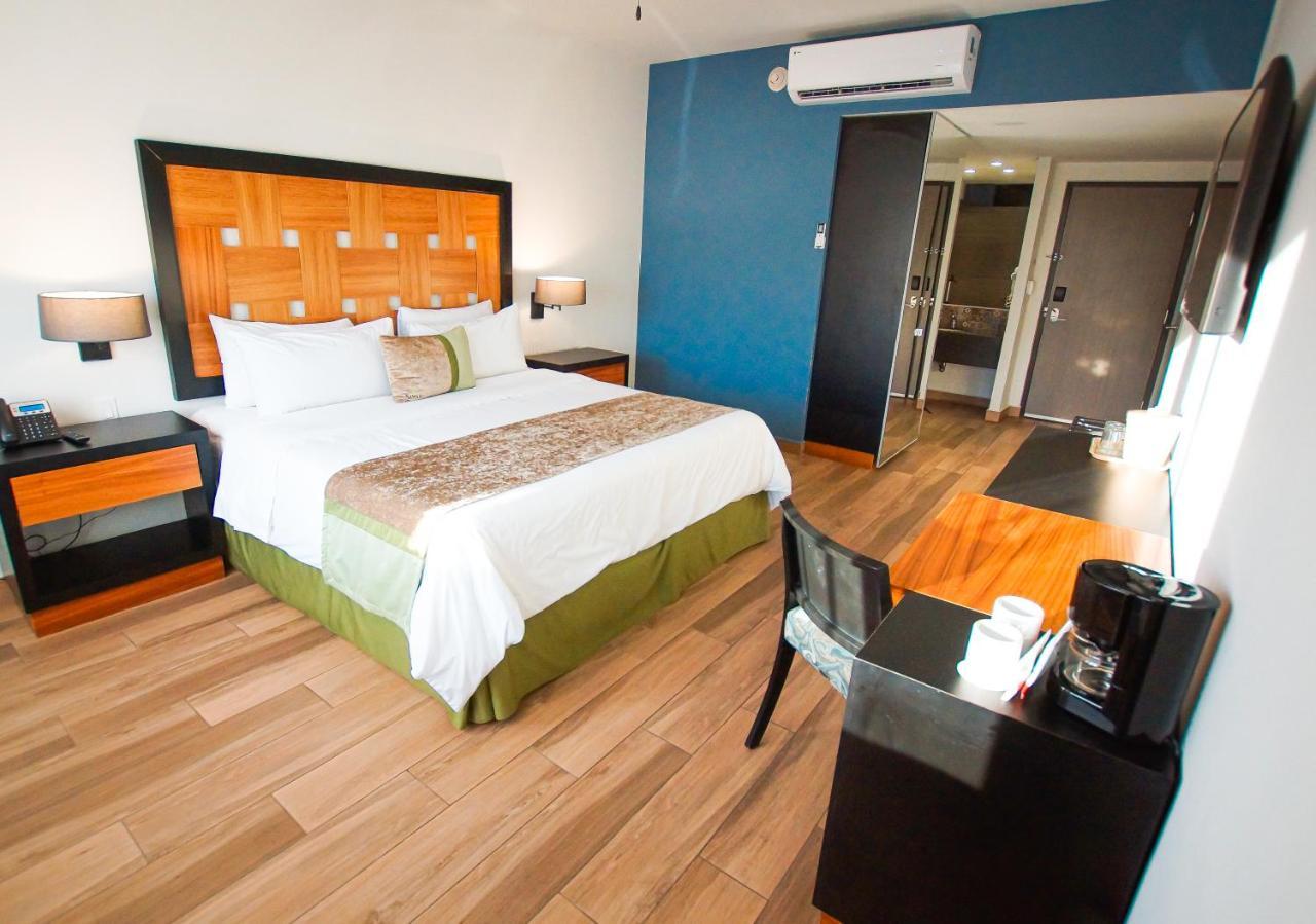 סן קרלוס Sawari Hotel מראה חיצוני תמונה